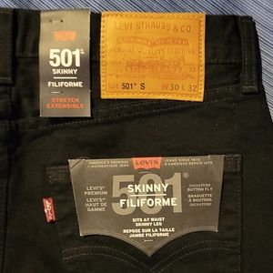 LEVI'S PREMIUM 501 BUTTON FLY 30/32